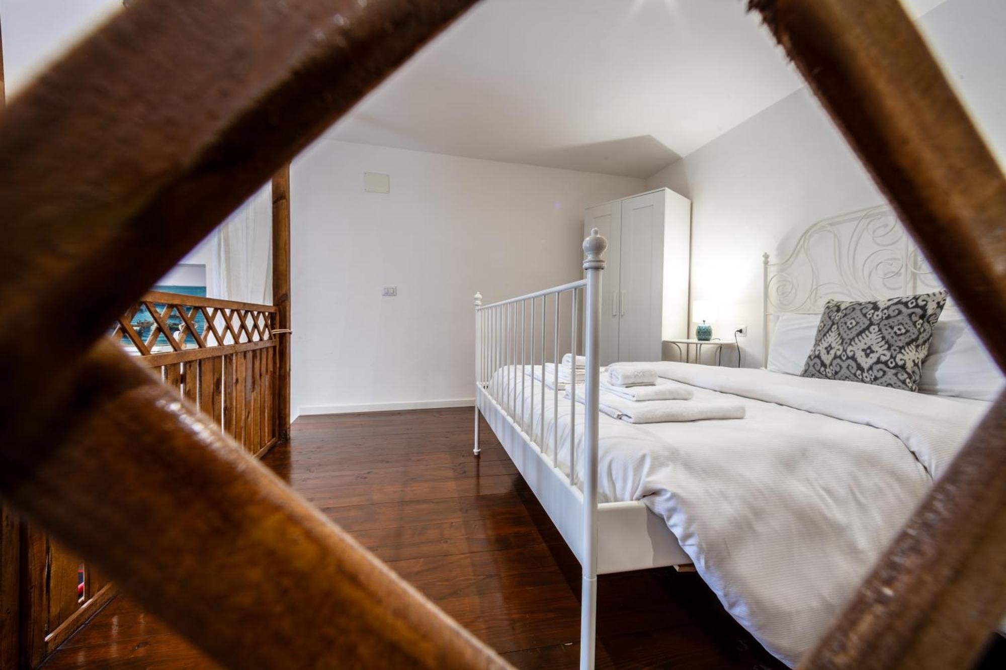 Mh Suites Rooms Apartments Bacoli Exterior photo
